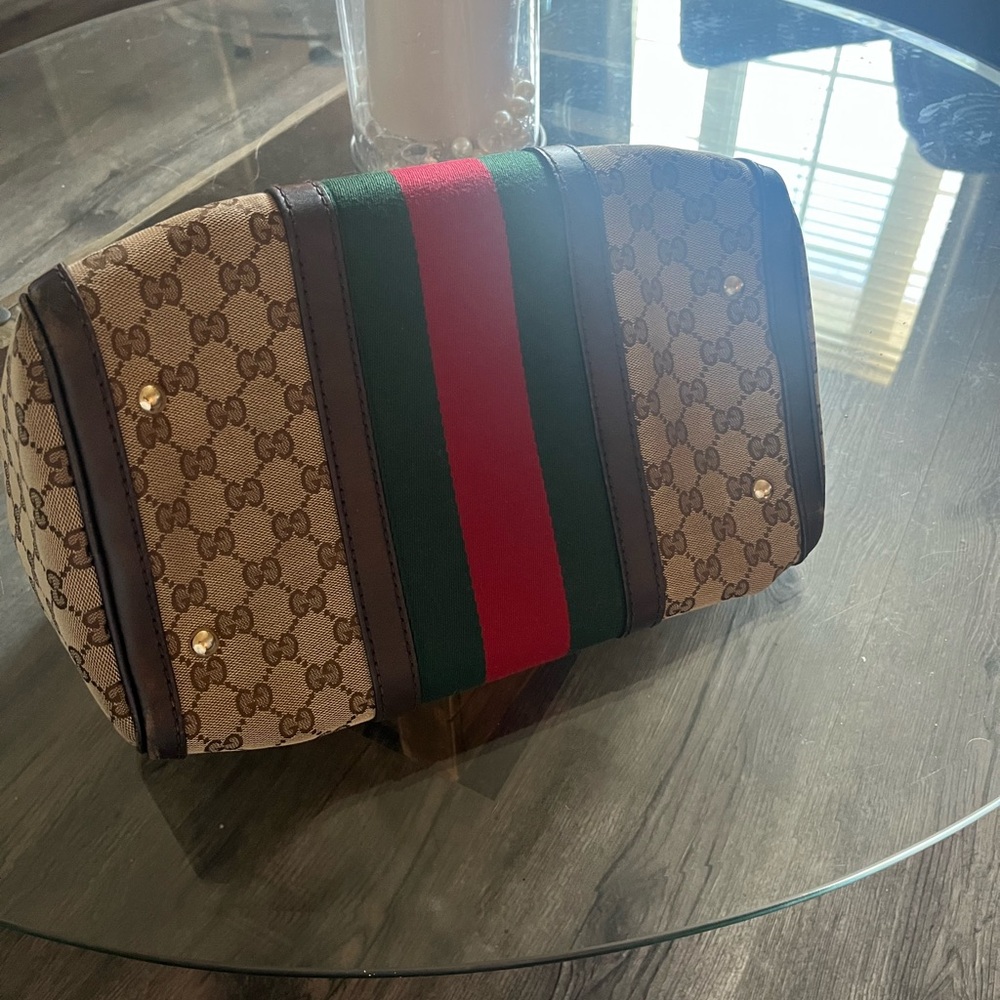 Authentic - Gucci - image 5